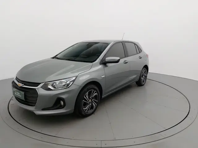 Carro Chevrolet Onix Plus 2025 LT 1.0