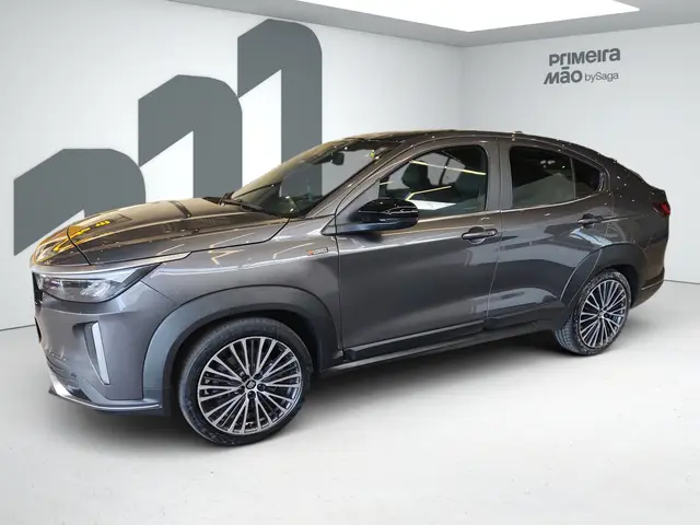 Carro Fiat Fastback 2024 Limited Edition Powered by Abarth