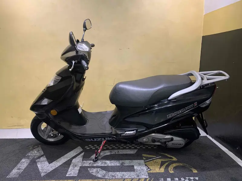 Suzuki Burgman 125i
