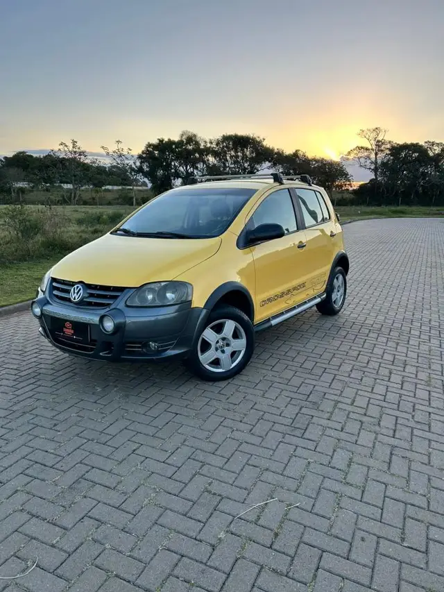 Carro Volkswagen CrossFox 2009 1.6 (Flex)