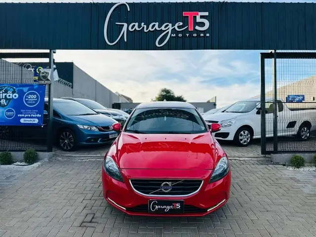 Carro Volvo V40 2013 T4 Dynamic