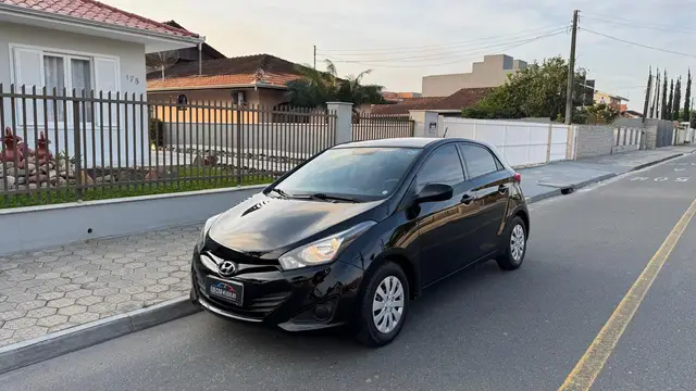 Carro Hyundai HB20 2015 1.0 Copa do Mundo (Flex)