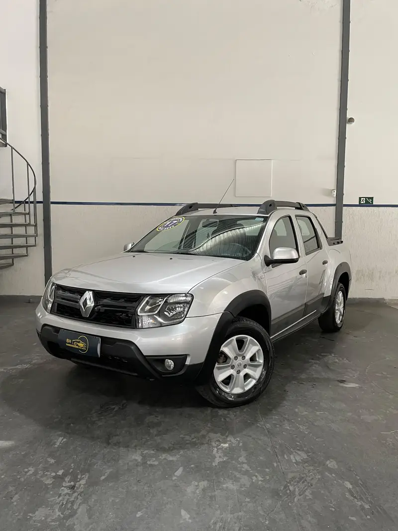 Renault Duster Oroch 1.6 16V SCe Express (Flex)