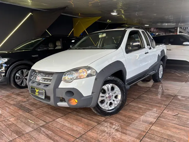 Carro Fiat Strada 2012 Adventure 1.8 16V (Flex) (Cabine Estendida)