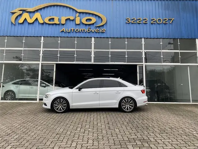Carro Audi A3 2016 2.0 TFSI Ambition S Tronic