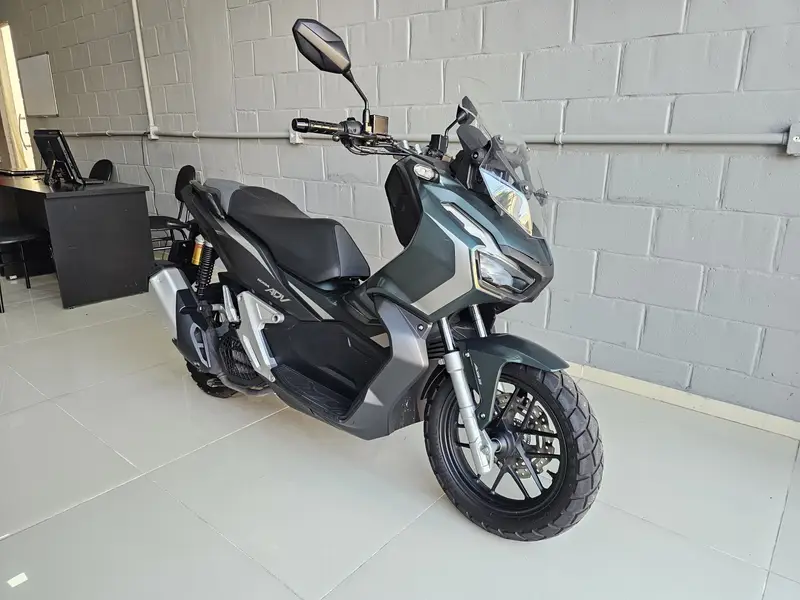 Honda ADV ABS