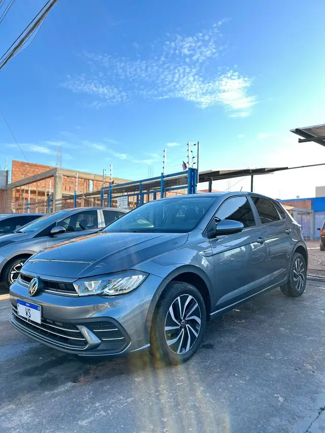 Carro Volkswagen Polo 2023 Highline (Aut) (Flex)