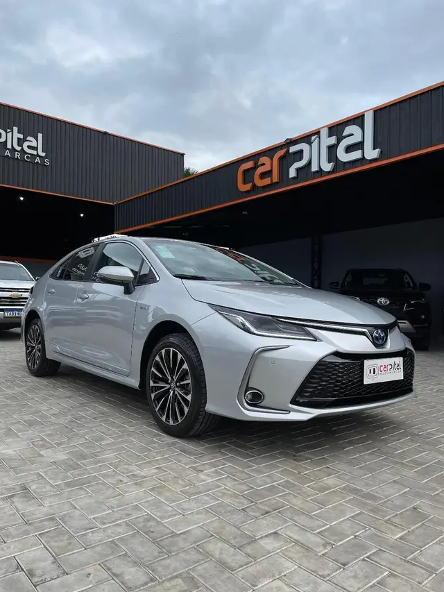Carro Toyota Corolla 2025 Altis Hybrid Premium 1.8 Flex