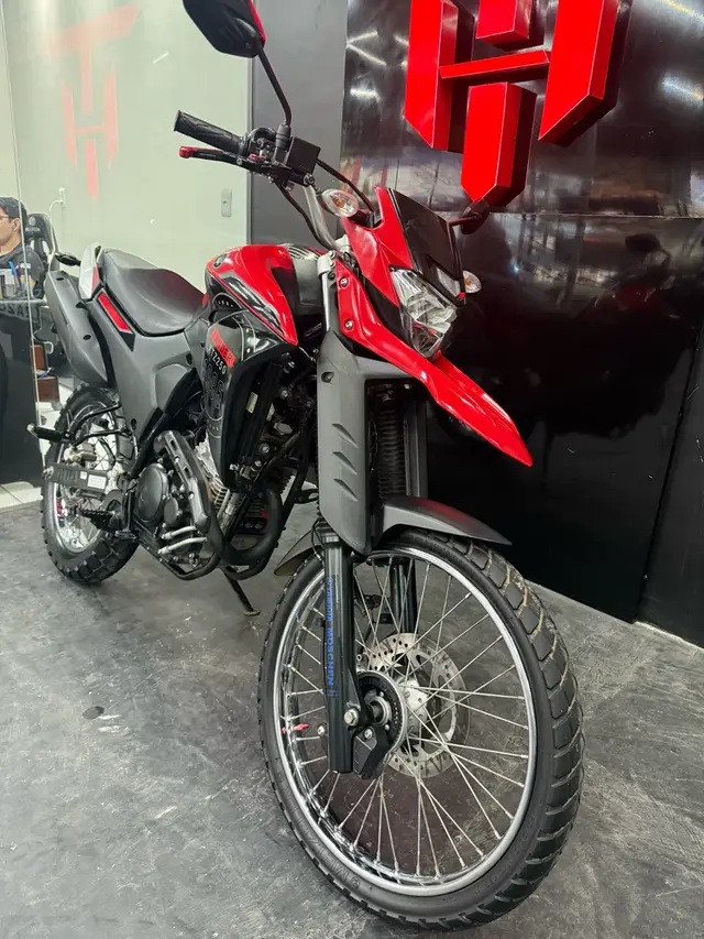 Moto Yamaha XTZ 250 Lander 2023 ABS