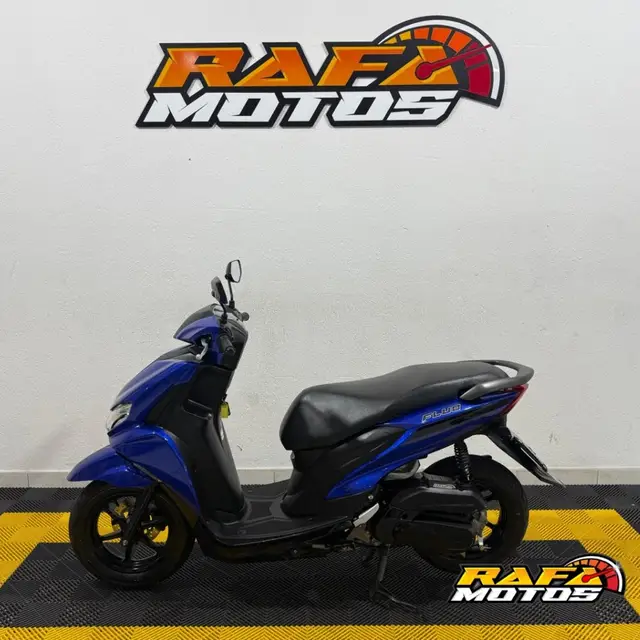 Carro Yamaha Fluo 2024 ABS