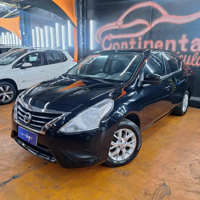 Carro Nissan Versa 2017 1.6 16V SV (Flex)