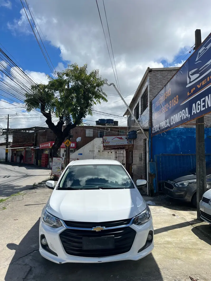 Chevrolet Onix LT 1.0 (Flex)