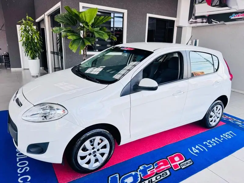 Fiat Palio Attractive 1.0 Evo (Flex)