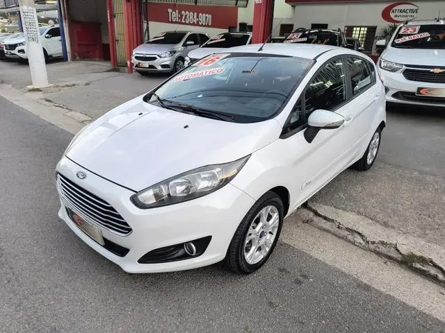 Carro Ford Fiesta Hatch 2016 1.6 (Flex)