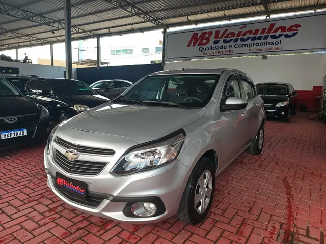 Carro Chevrolet Agile 2014 LTZ 1.4 8V (Flex)