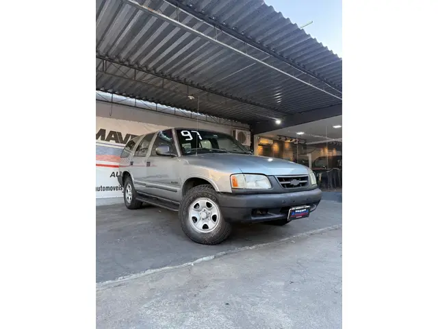 Carro Chevrolet Blazer 1997 4x2 2.2 MPFi
