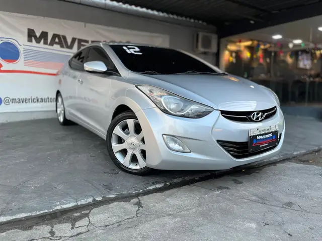Carro Hyundai Elantra 2012 Sedan 1.8 GLS (aut)