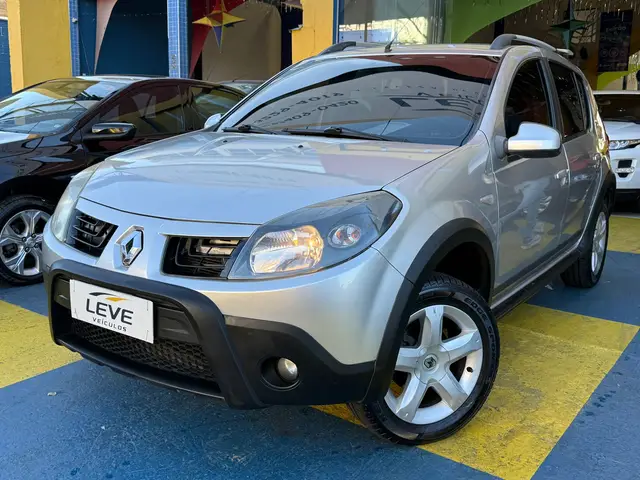 Carro Renault Sandero Stepway 2011 1.6 16V (Flex)
