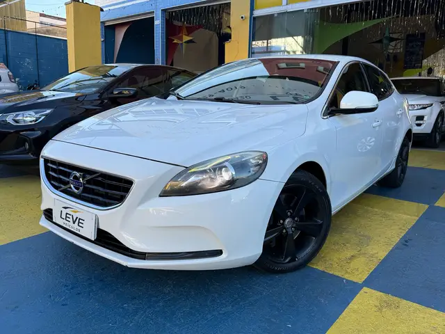 Carro Volvo V40 2014 T4 Dynamic 2.0