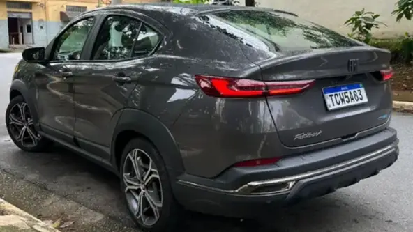 Prestes a ganhar facelift, o SUV cupê está com descontos generosos até o início de julho