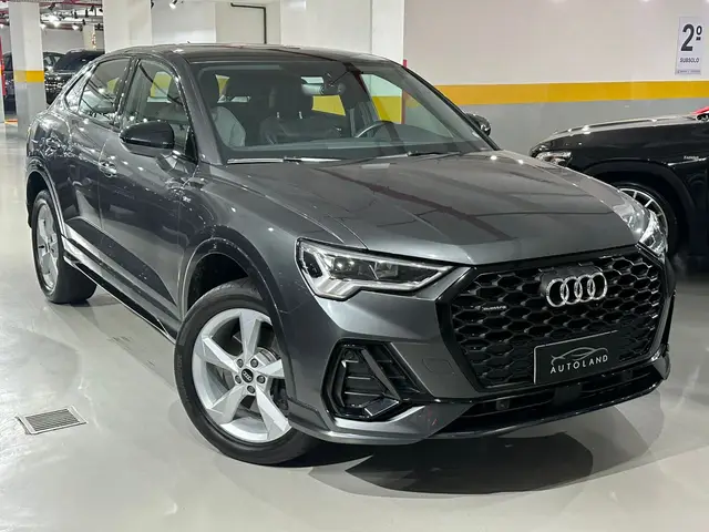 Carro Audi Q3 2022 Perf. Black 2.0 TFSI Tiptr. Quattro