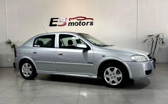 Carro Chevrolet Astra Hatch 2008 Advantage 2.0 (Flex)