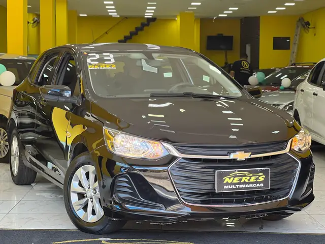 Carro Chevrolet Onix 2023 LT 1.0
