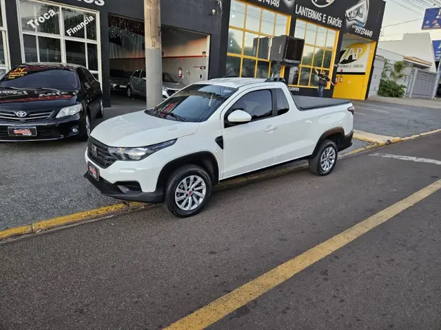 Carro Fiat Strada 2024 Endurance 1.3 Flex 8V CS