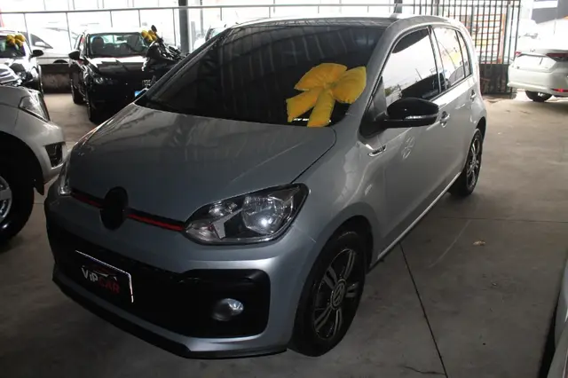 Carro Volkswagen Up! 2018 1.0 12v E-Flex move up!
