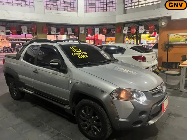 Carro Fiat Strada 2016 Adventure 1.8 16V (Flex) (Cabine Dupla)