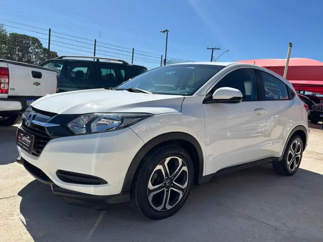 Carro Honda HR-V 2016 LX CVT 1.8 I-VTEC FlexOne