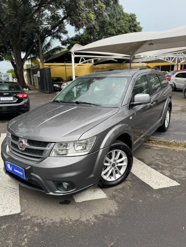 Carro Fiat Freemont 2013 2.4 16V Emotion (Aut)
