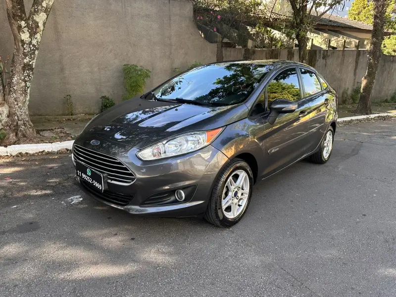 Ford Fiesta Sedan SEL 1.6 (Aut.)