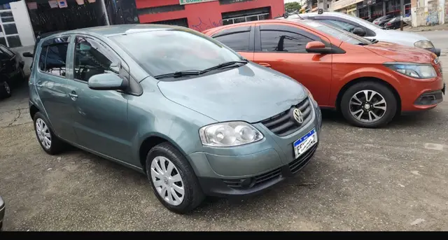 Carro Volkswagen Fox 2009 1.0 8V (Flex) 4p