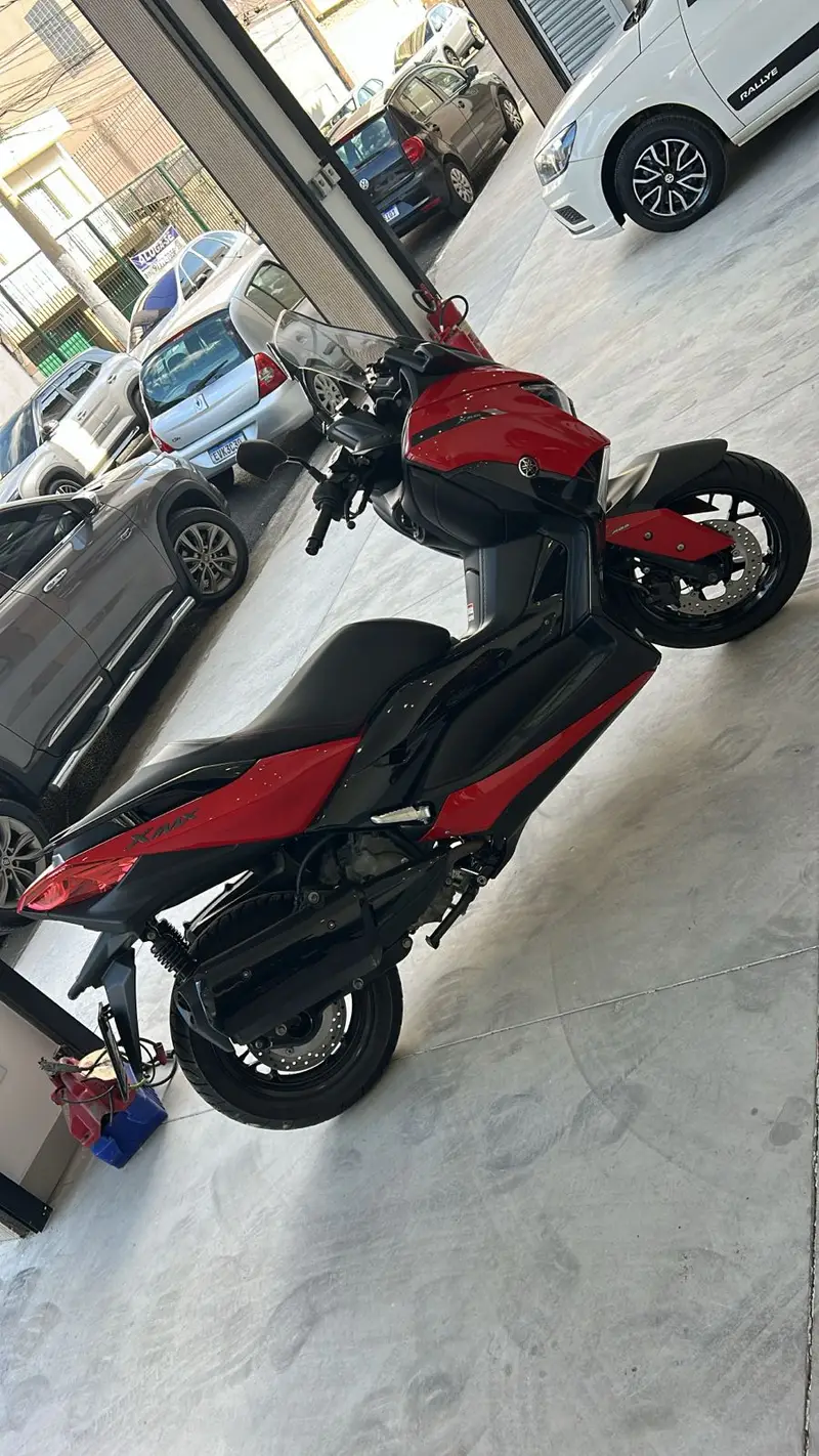 Yamaha XMax ABS