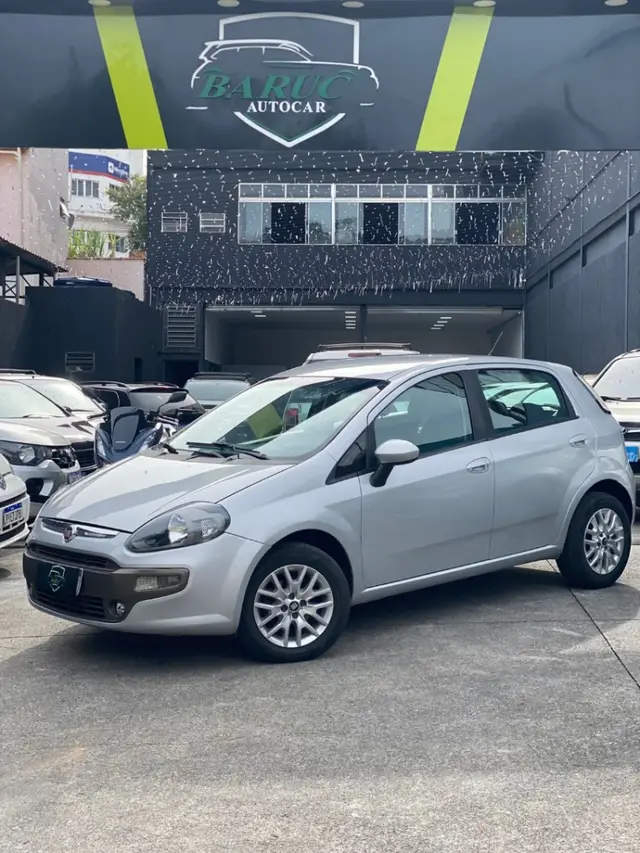 Carro Fiat Punto 2013 Essence 1.6 16V Dualogic (Flex)