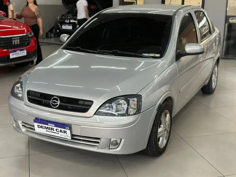 Chevrolet Corsa Hatch 1.0 8V