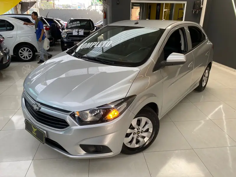 Chevrolet Onix 1.0 LT SPE/4