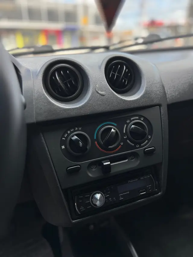 Carro Chevrolet Celta 2011 Spirit 1.0 VHCE (Flex) 4p