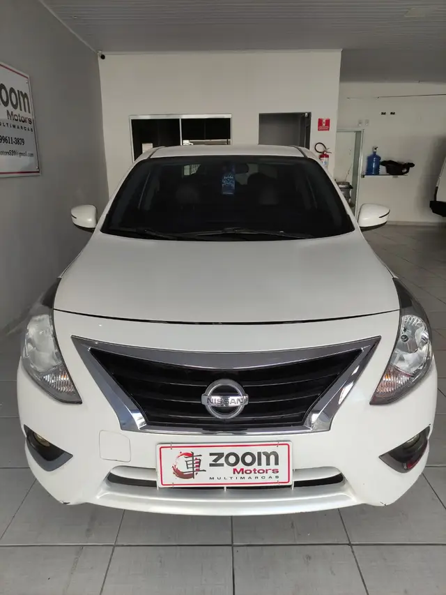 Carro Nissan Versa 2016 1.6 16V Unique (Flex)