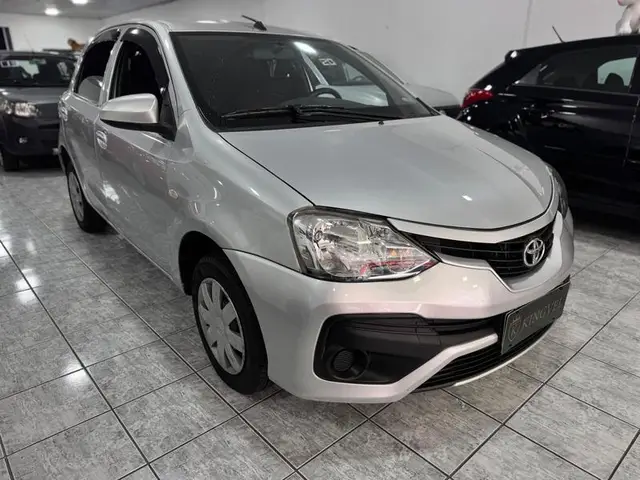 Carro Toyota Etios 2018 X 1.3 (Flex)