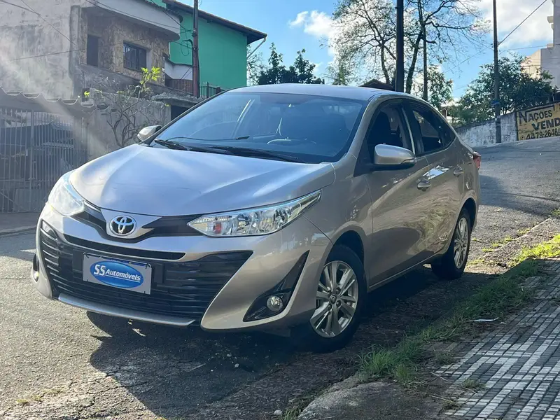 Toyota Yaris Sedan 1.5 XL CVT (Flex)