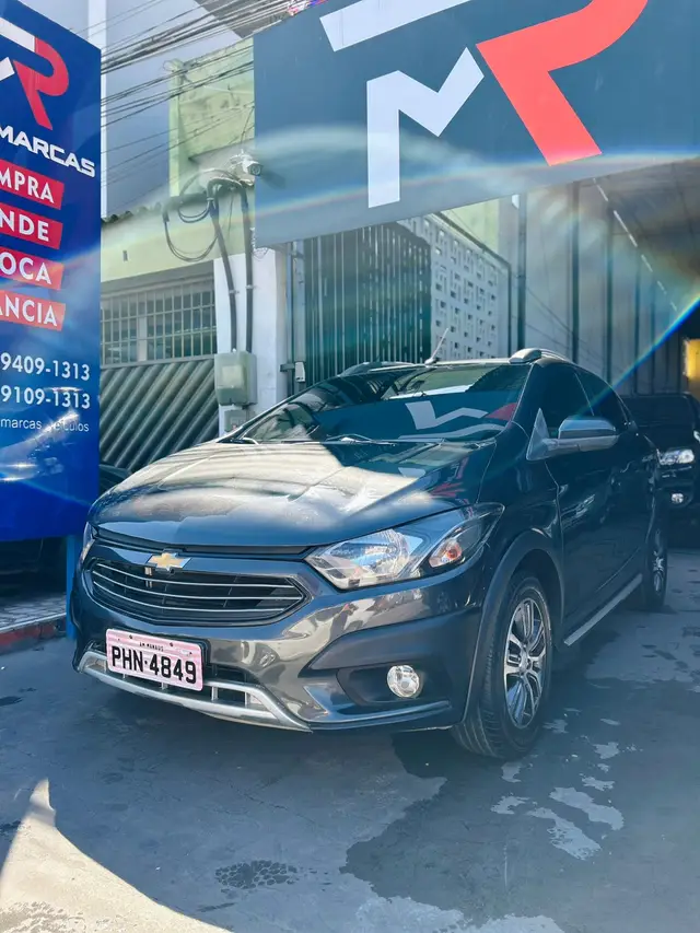 Carro Chevrolet Onix 2018 1.4 Activ SPE/4 (Aut)