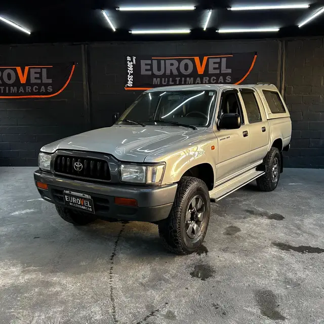 Carro Toyota Hilux Cabine Dupla 2004 Hilux DX 4x4 3.0 (cab. dupla)