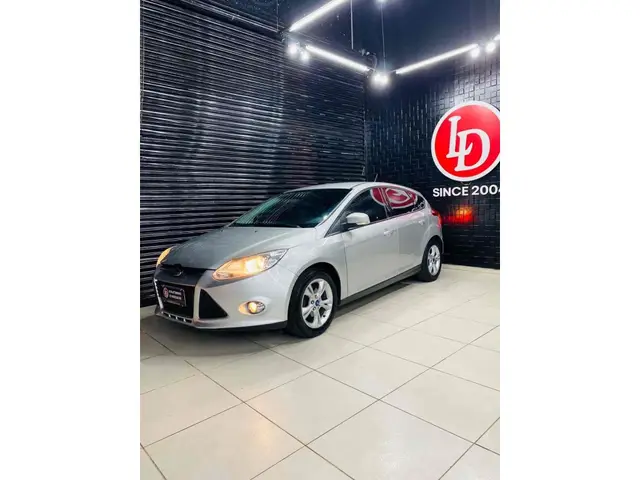 Carro Ford Focus Hatch 2015 S 1.6 16V TiVCT