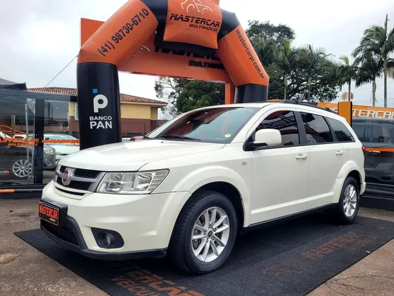 Fiat Freemont 2.4 16V Precision (Aut)