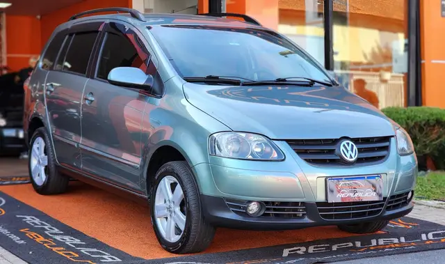 Carro Volkswagen SpaceFox 2010 Trend 1.6 8V (Flex)