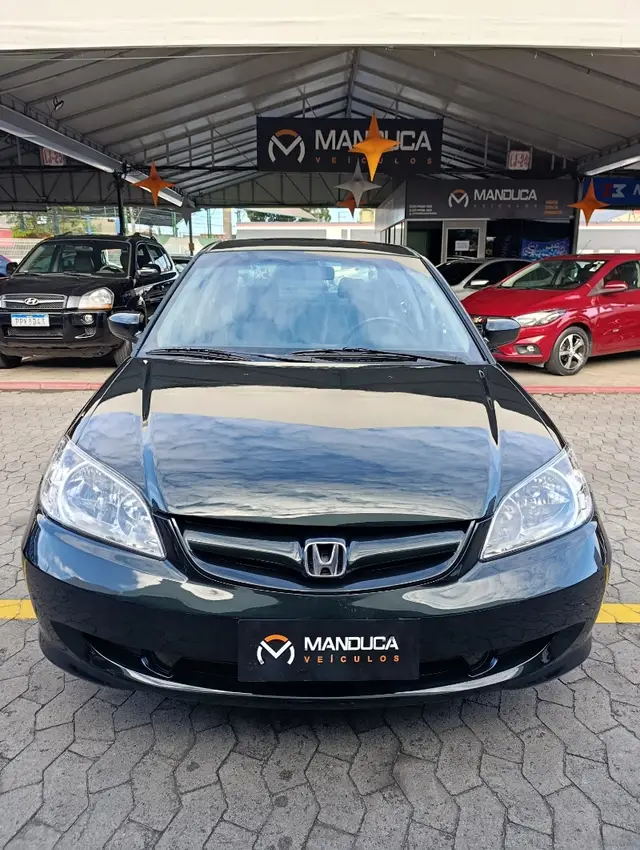 Carro Honda Civic 2004 Sedan LX 1.7 16V