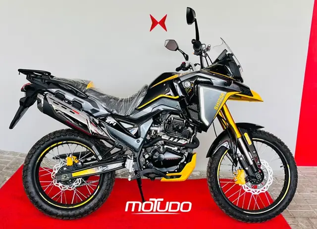 Carro Shineray SHI 250 2025 249 cc