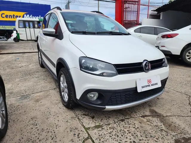 Carro Volkswagen CrossFox 2014 1.6 Mi Total Flex